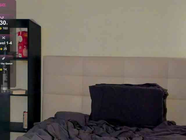 SilasCoraline webcam