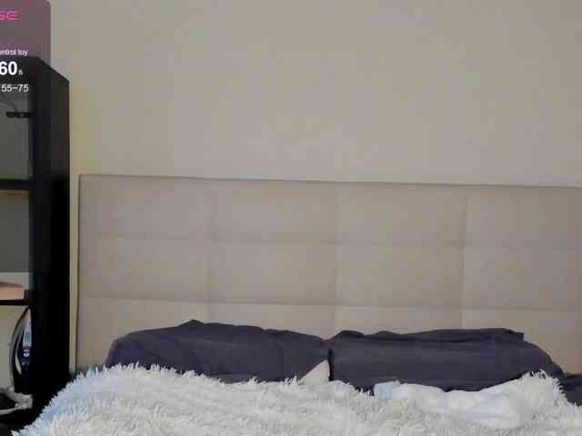 SilasCoraline webcam