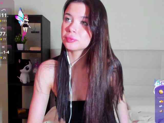 SilasCoraline webcam