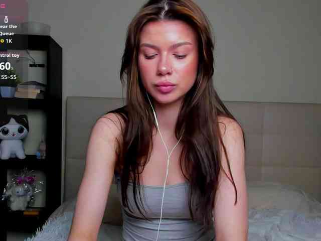 SilasCoraline webcam