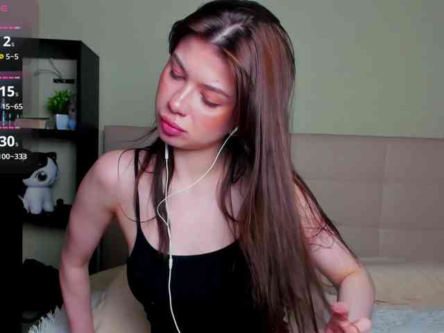 SilasCoraline webcam