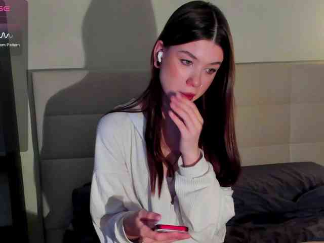 SilasCoraline webcam