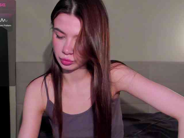 SilasCoraline webcam