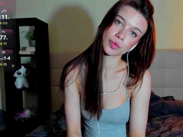 SilasCoraline webcam