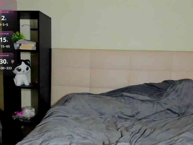 Tune-Godness Live Webcam on BongaCams