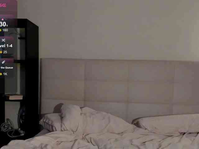 SilasCoraline webcam