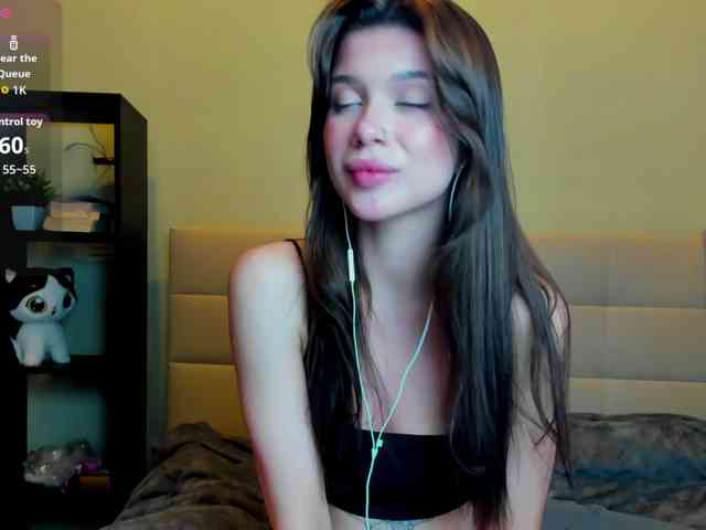 SilasCoraline webcam