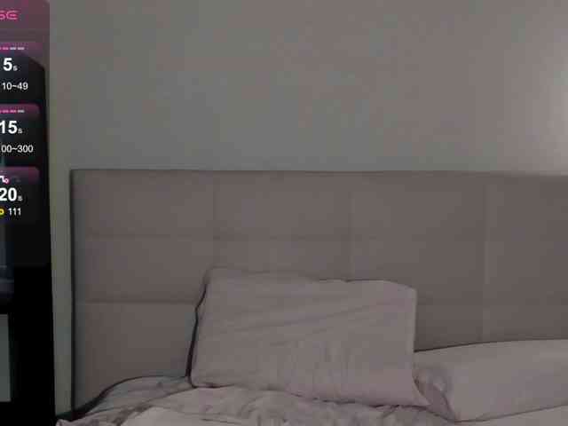 SilasCoraline webcam