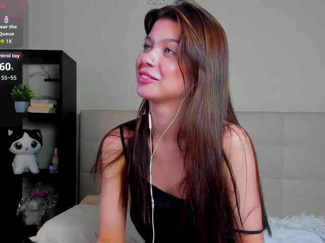 SilasCoraline webcam