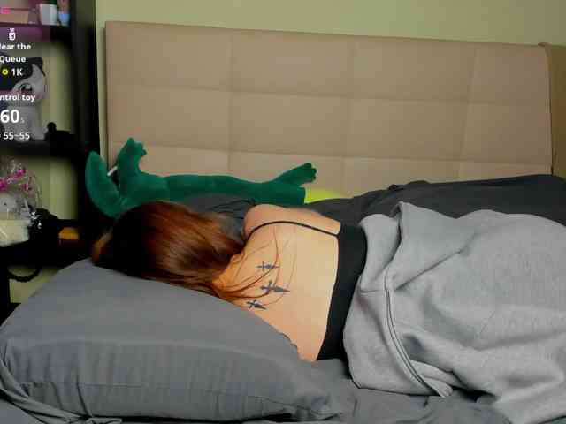 SilasCoraline webcam