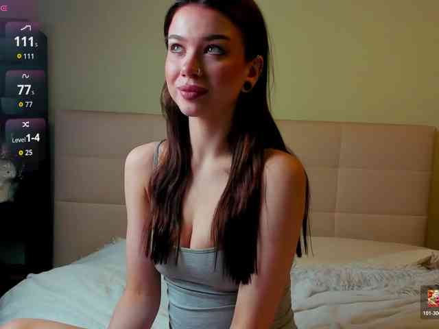 SilasCoraline webcam