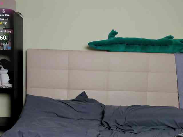 SilasCoraline webcam