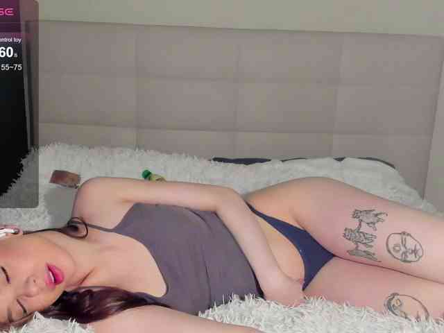 SilasCoraline webcam