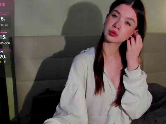 SilasCoraline webcam
