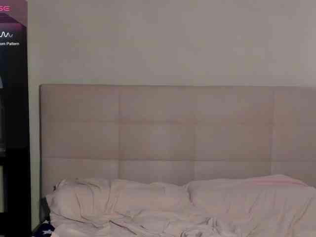 SilasCoraline webcam