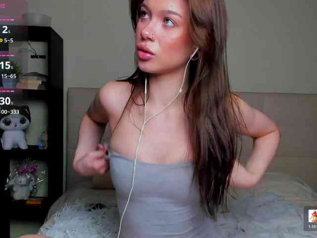 SilasCoraline webcam