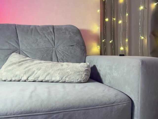 MillyMillya's BongaCams show and profile