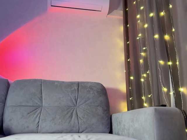 MillyMillya's BongaCams show and profile