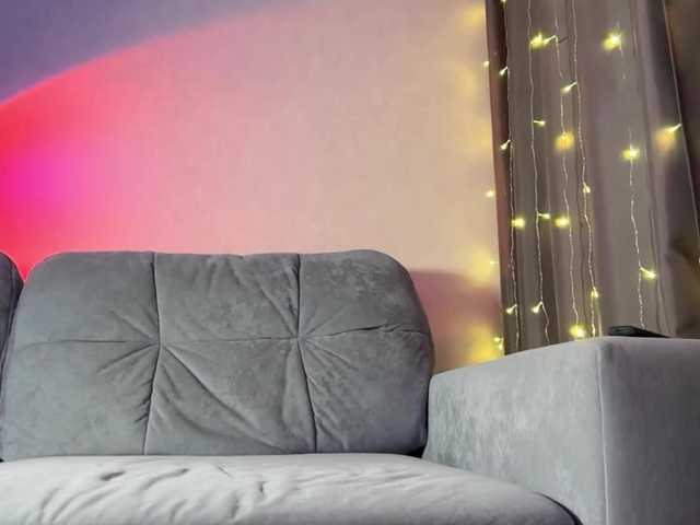 MillyMillya's BongaCams show and profile