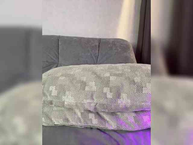 MillyMillya webcam