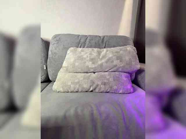MillyMillya webcam