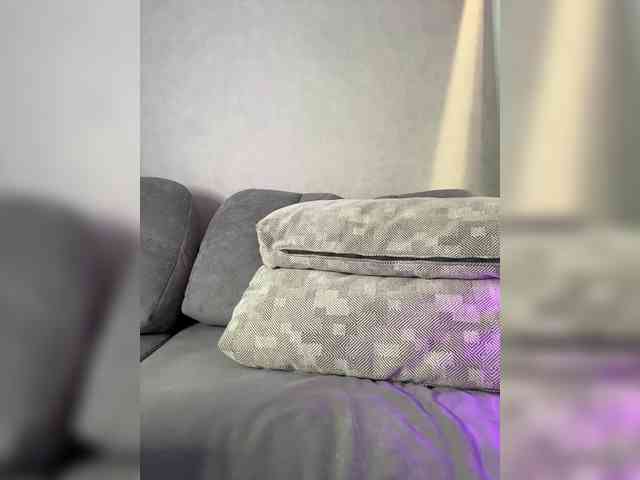 MillyMillya webcam