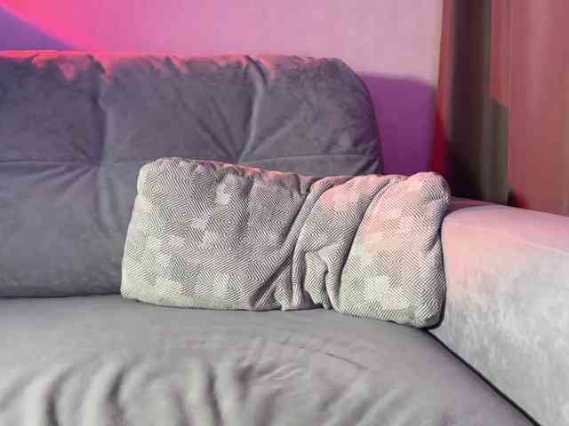 MillyMillya webcam