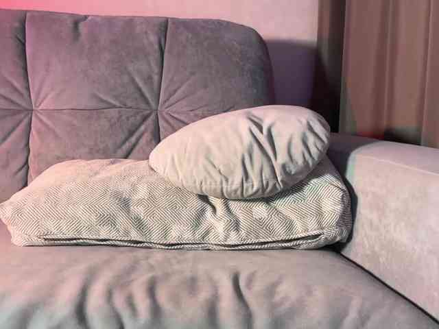 MillyMillya Live Webcam on BongaCams