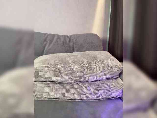 MillyMillya webcam