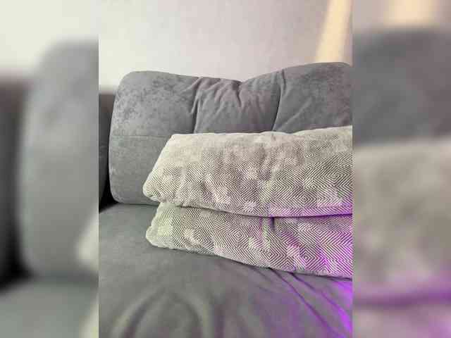 MillyMillya webcam