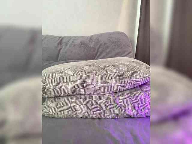 MillyMillya webcam