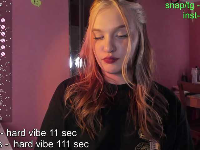 CarolineLovers webcam