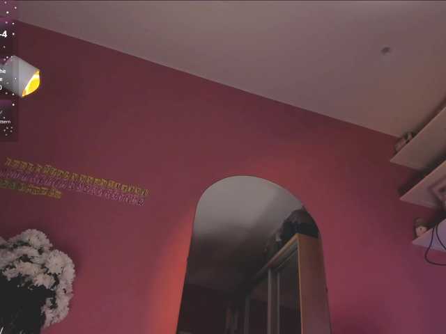 CarolineLovers's BongaCams show and profile