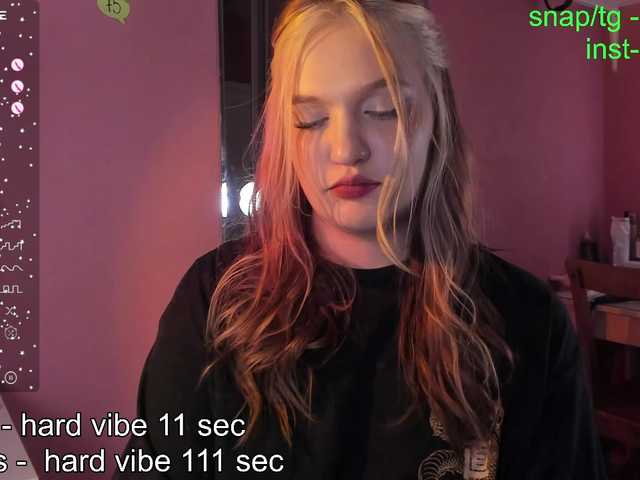 CarolineLovers webcam