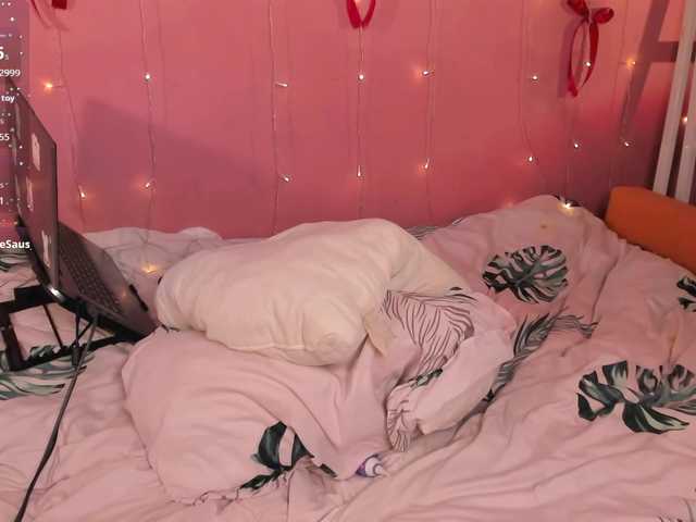 CarolineLovers's BongaCams show and profile