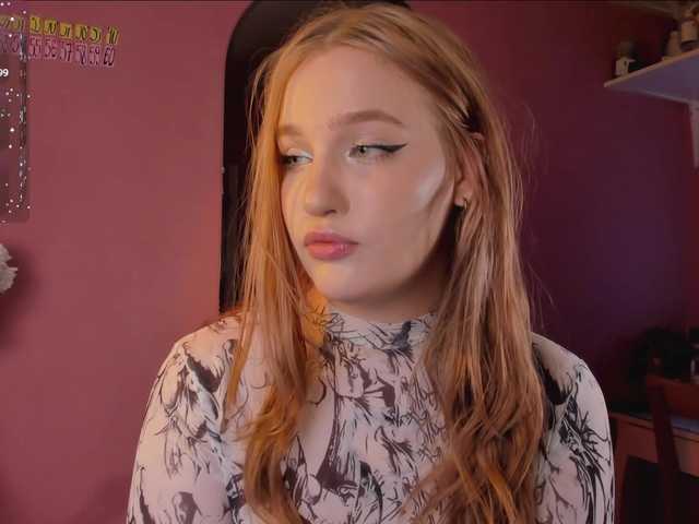 CarolineLovers's BongaCams show and profile