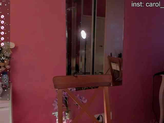 CarolineLovers webcam