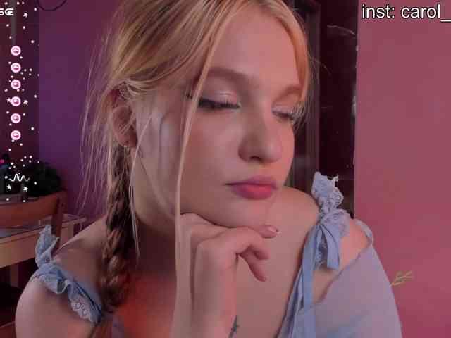 CarolineLovers webcam