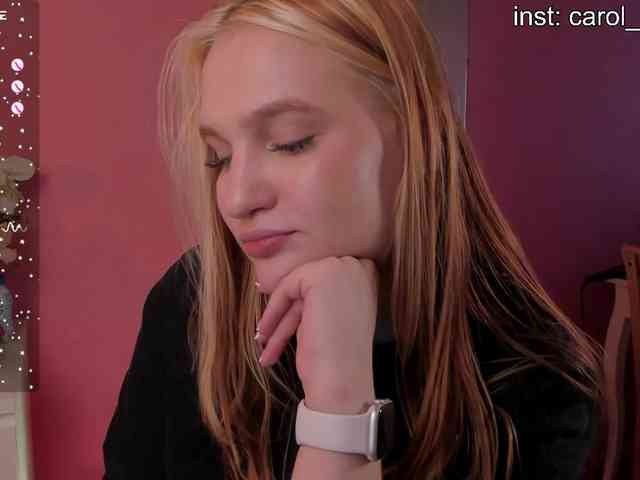 CarolineLovers webcam