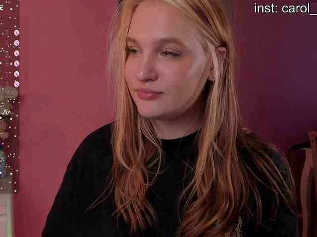 CarolineLovers webcam