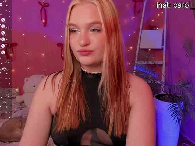 CarolineLovers webcam