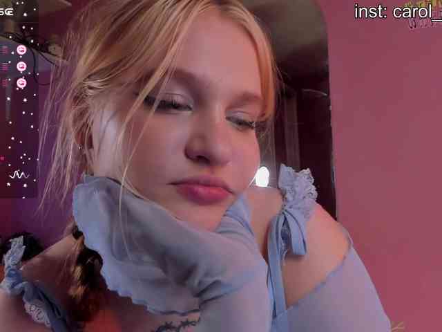 CarolineLovers webcam