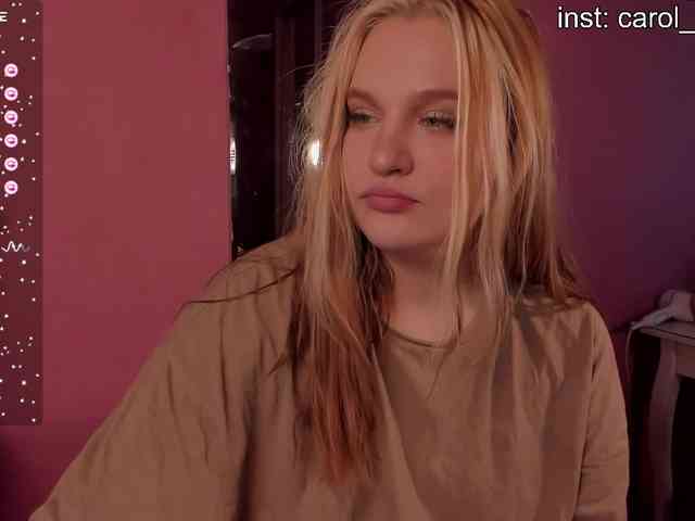 CarolineLovers webcam