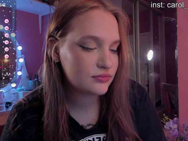 CarolineLovers webcam