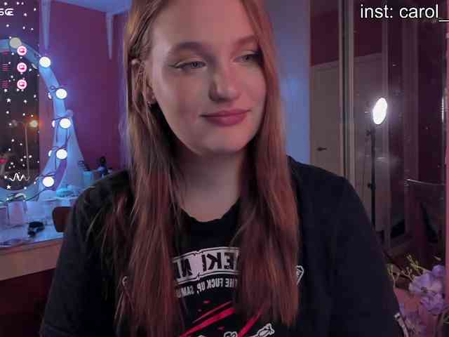 CarolineLovers webcam