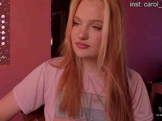 CarolineLovers webcam