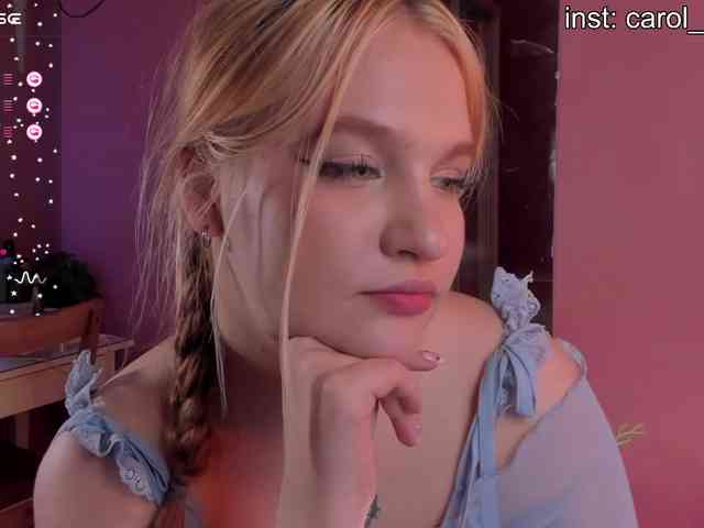 CarolineLovers webcam