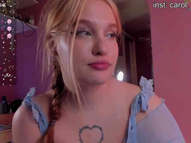 CarolineLovers webcam