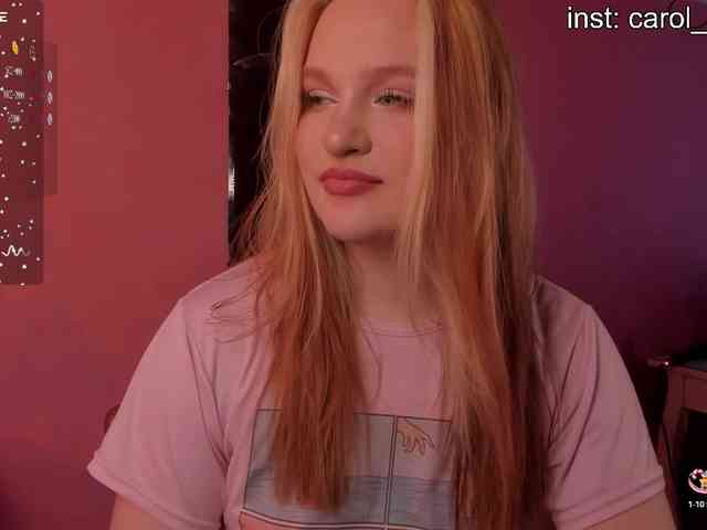 CarolineLovers webcam