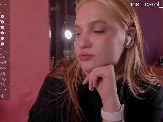 CarolineLovers webcam
